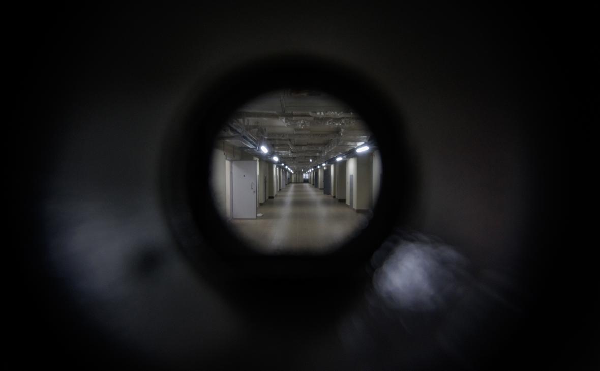 Суд в Петербурге отправил в СИЗО поджигательницу пункта сбора гуманитарки