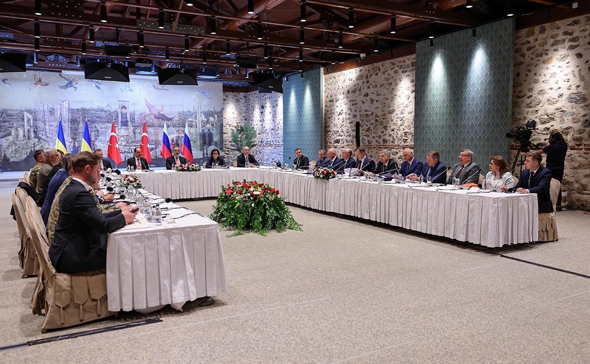 Фото:Arda Kucukkaya / Turkish Foreign Ministry / Reuters