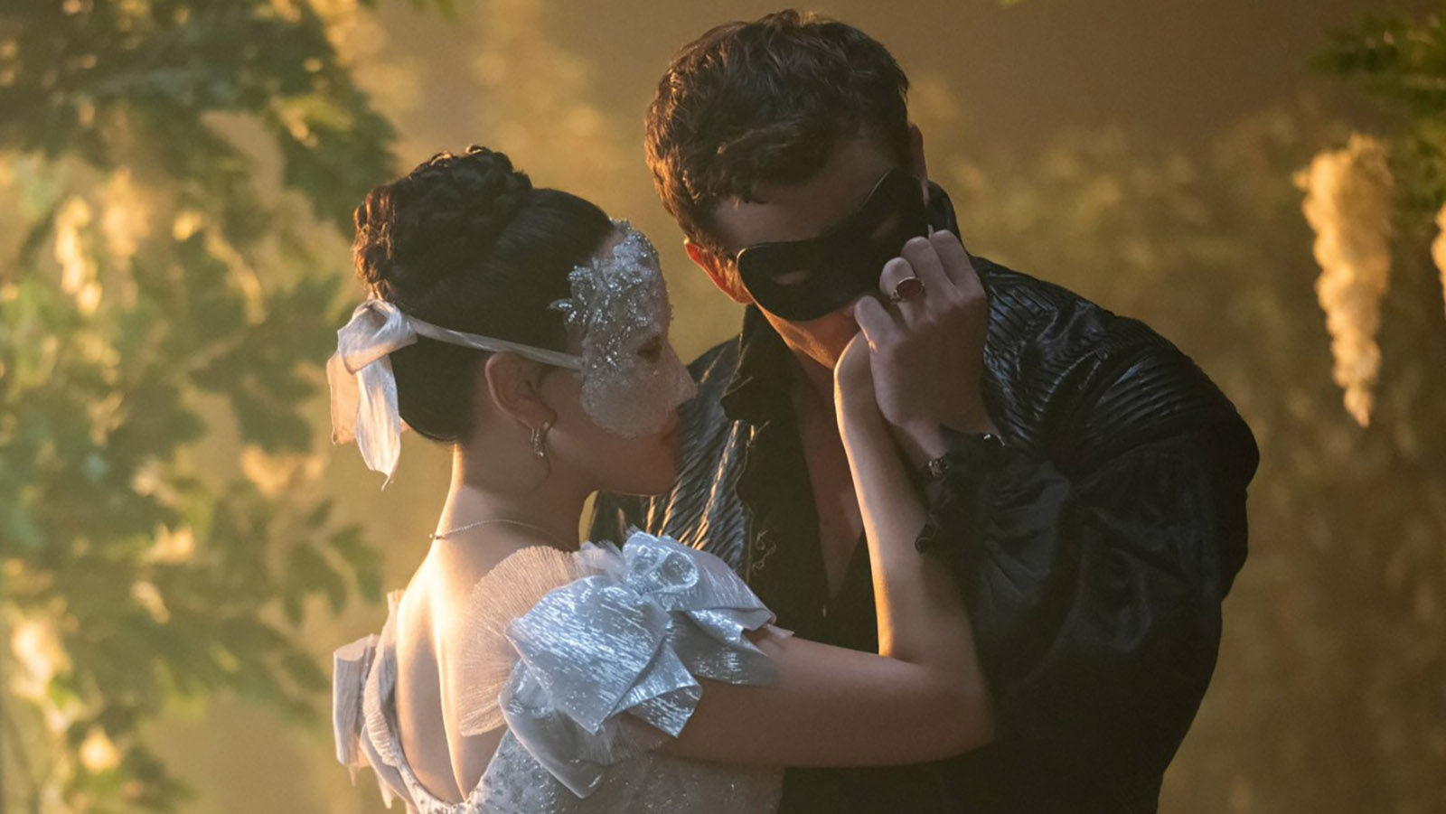 Кадр из сериала «Бриджертоны»