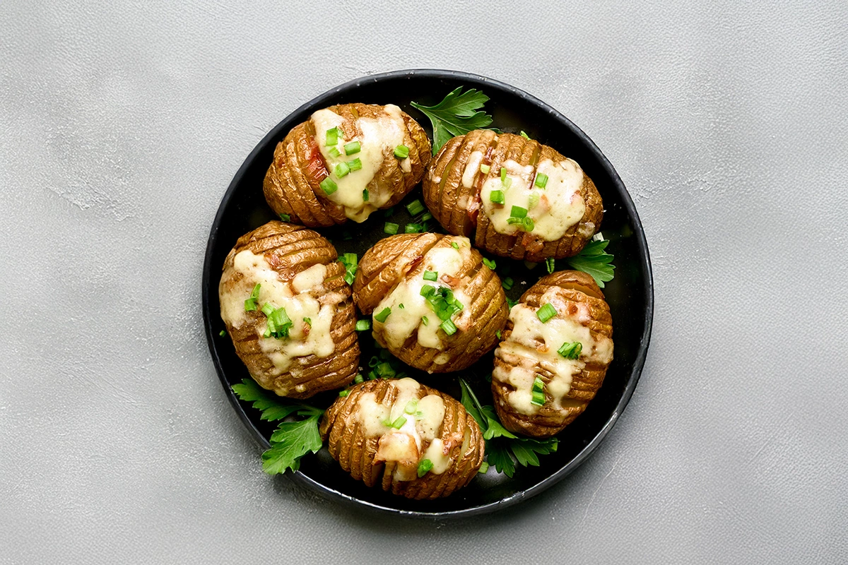 Новогодний стол 2026: что приготовить и как собрать праздничное меню