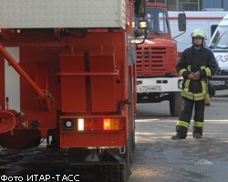 В Петербурге тушат пожар повышенной степени сложности