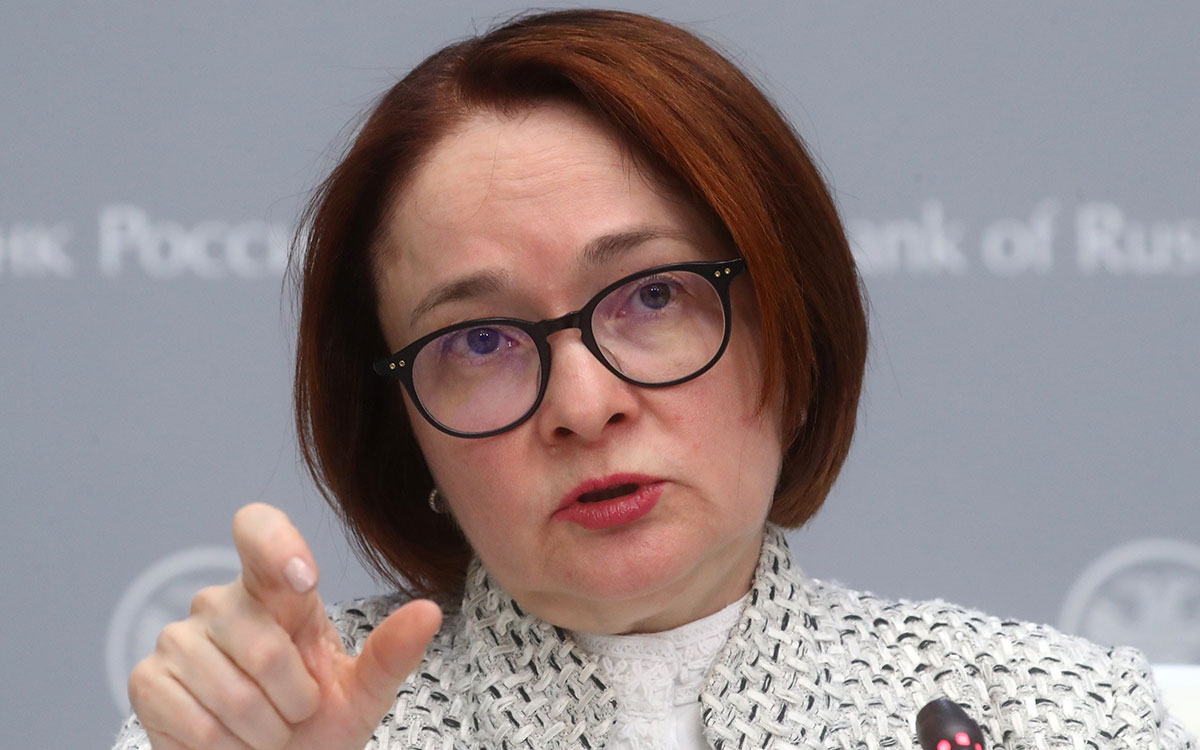 Набиуллина приготовила оливье и оценила рост его стоимости
