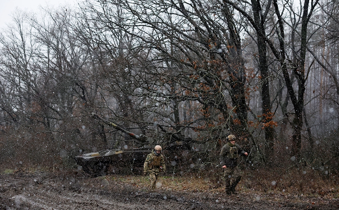 Clodagh Kilcoyne / Reuters