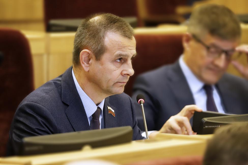 Игорь Умербаев (Фото:&nbsp;пресс-служба Заксобрания Новосибирской области)