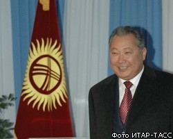 Киргизия закрывает военную базу США