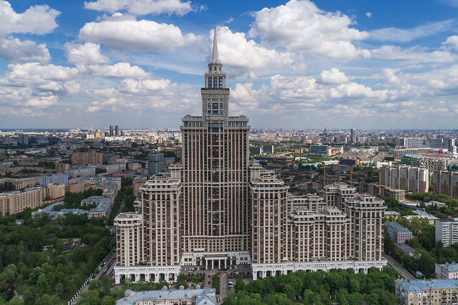 Особняки Москвы: 18 самых красивых домов столицы