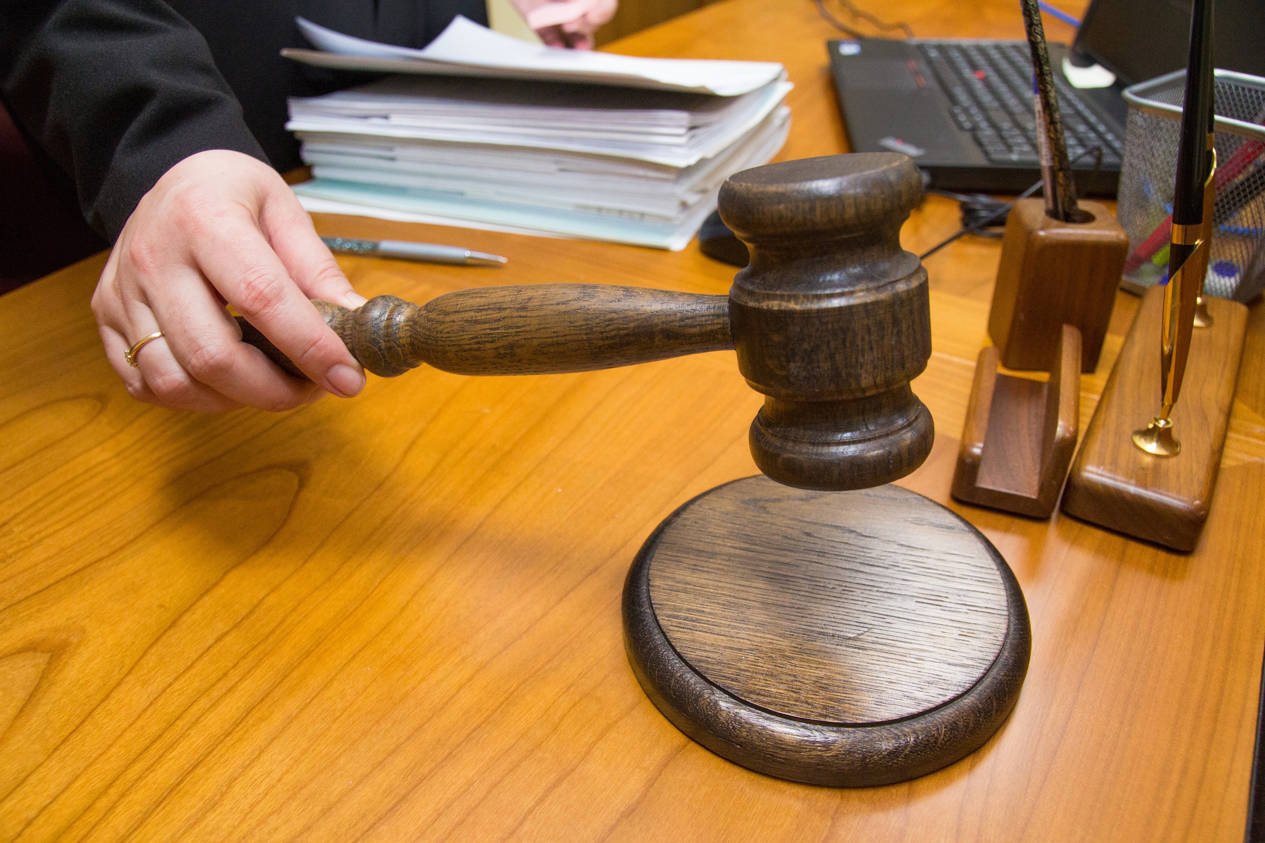 Адвокаты Вакарина просят суд о домашнем аресте
