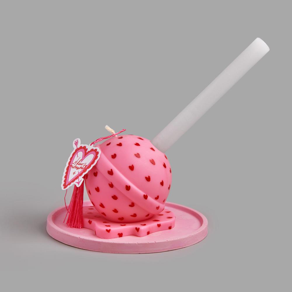 Свеча Lollipop, Amur, 5000 руб. (afewmoments.ru)