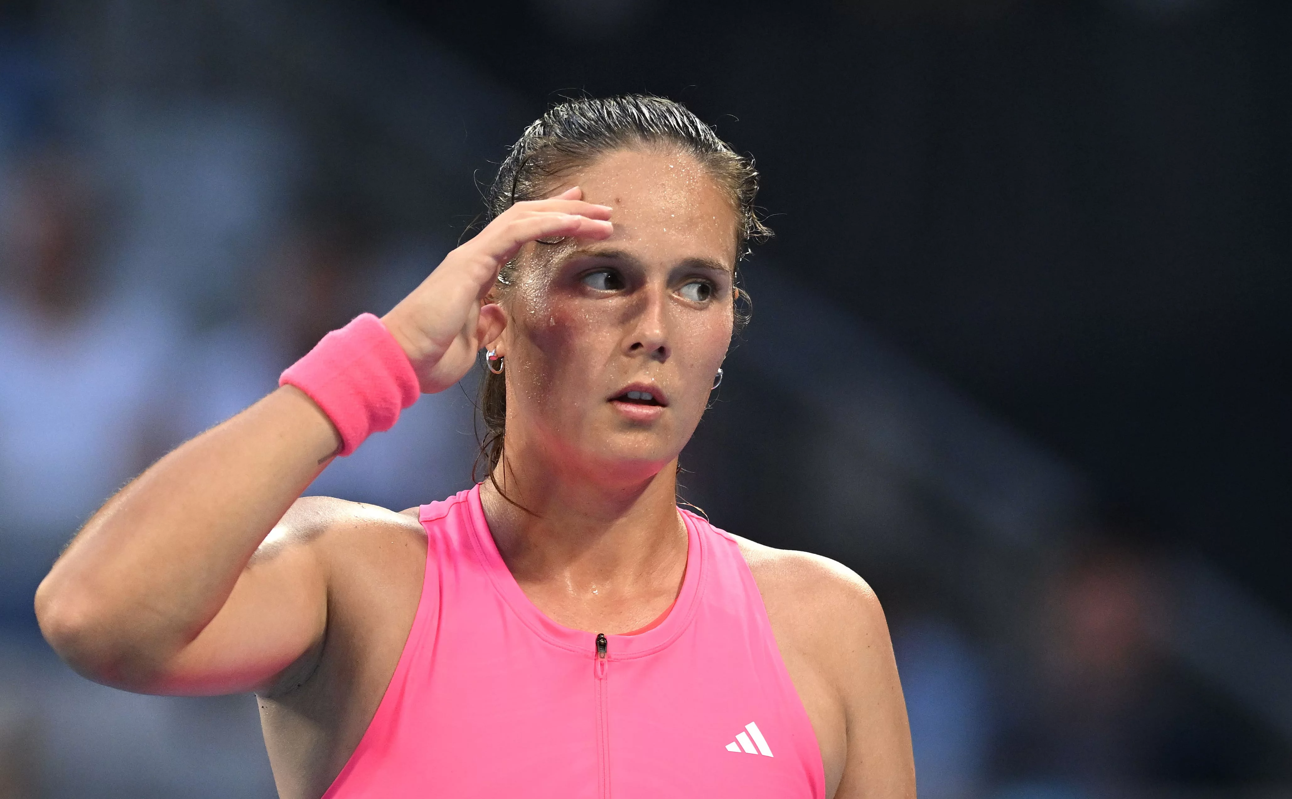 Теннисистка Дарья Касаткина в матче четвертого круга турнира Australian Open против Эммы Наварро из США (EPA)