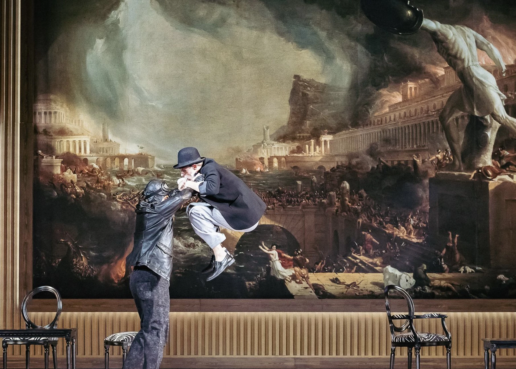 Как спектакль «Игра интересов» в РАМТе сталкивает два мира