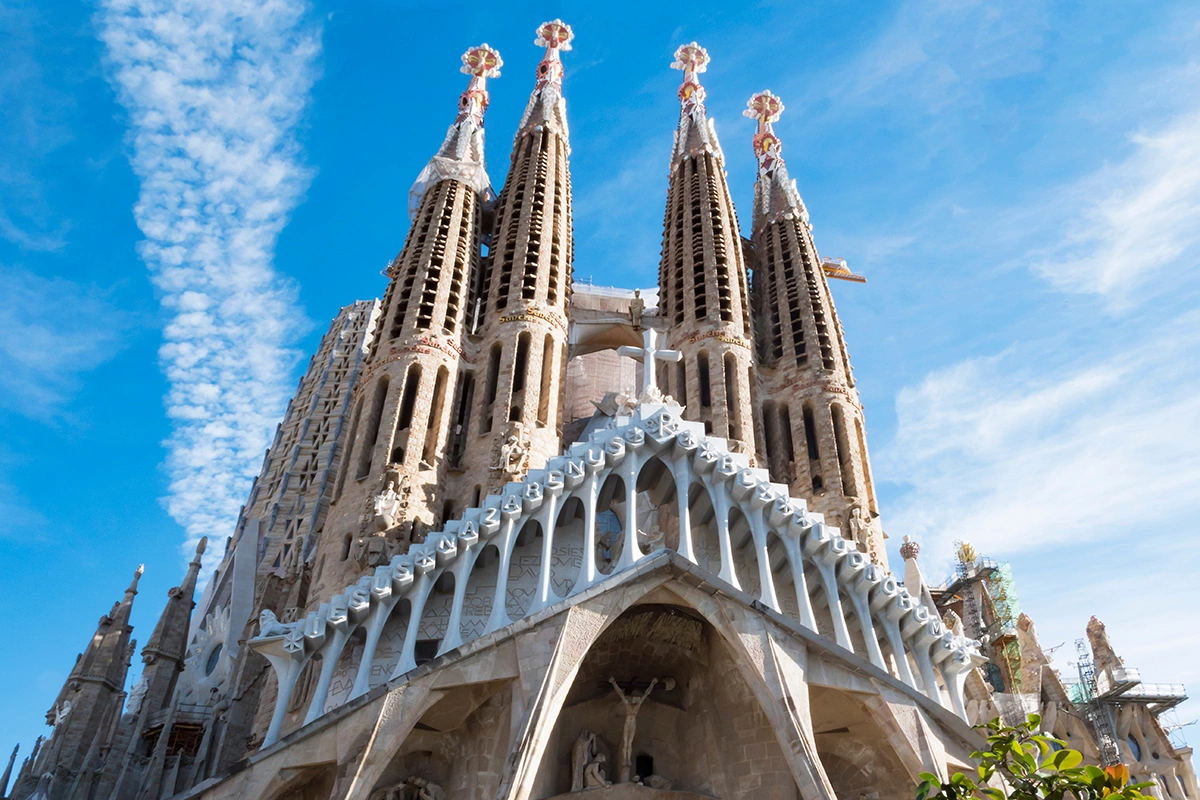 Одним из главных элементов храма станет центральная башня, посвященная Иисусу Христу
