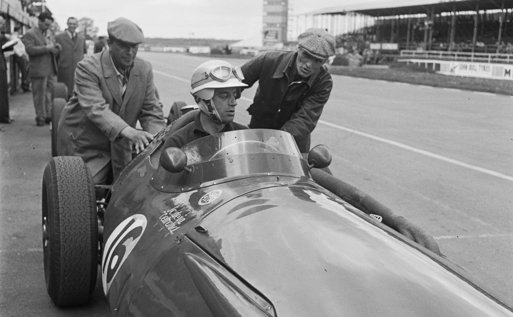 Evening Standard / Hulton Archive / Getty Images