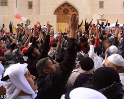 В Бахрейне из-за беспорядков закрыты биржа, вузы и школы