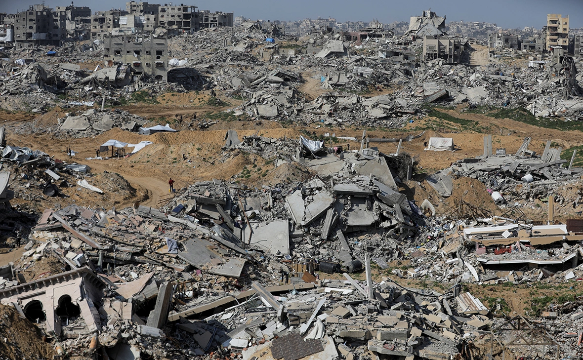 Mahmoud Issa / Reuters