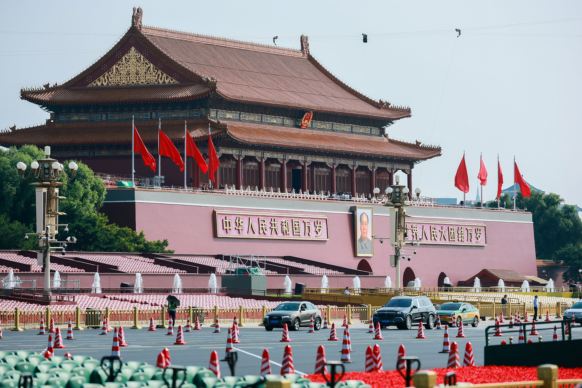 Путин прибыл в Пекин после саммита&nbsp;Шанхайской организации сотрудничества (ШОС) вечером 1 сентября.