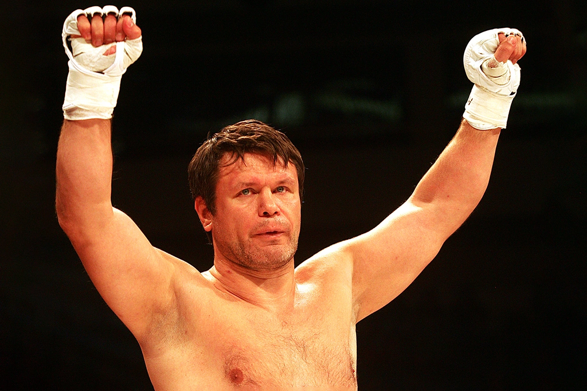 Олег Тактаров во время боя в Ледовом дворце на Ходынском поле, 2 декабря 2007 года