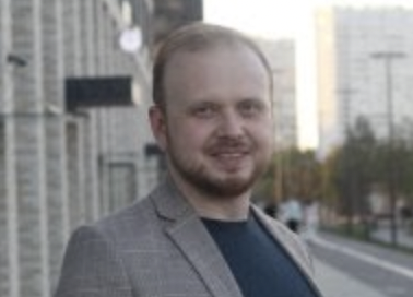 Александр Васильев