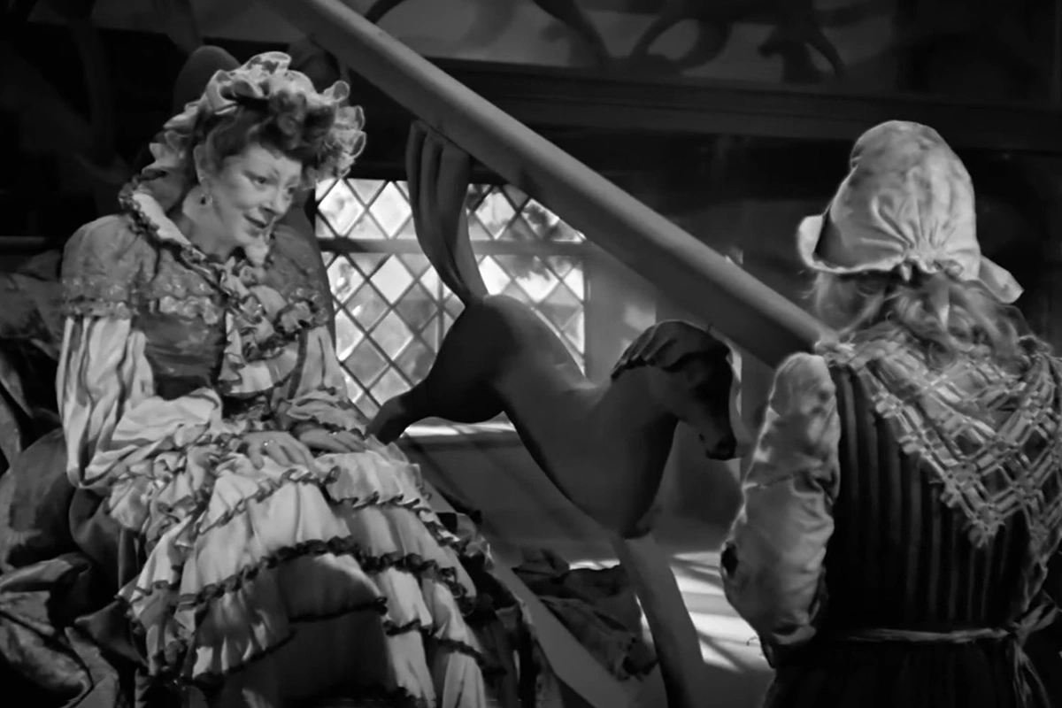 Фаина Раневская в роли мачехи в фильме «Золушка» (1947), режиссер Надежда Кошеверова