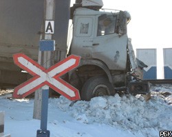 В Ульяновской области МАЗ влетел в пассажирский поезд 