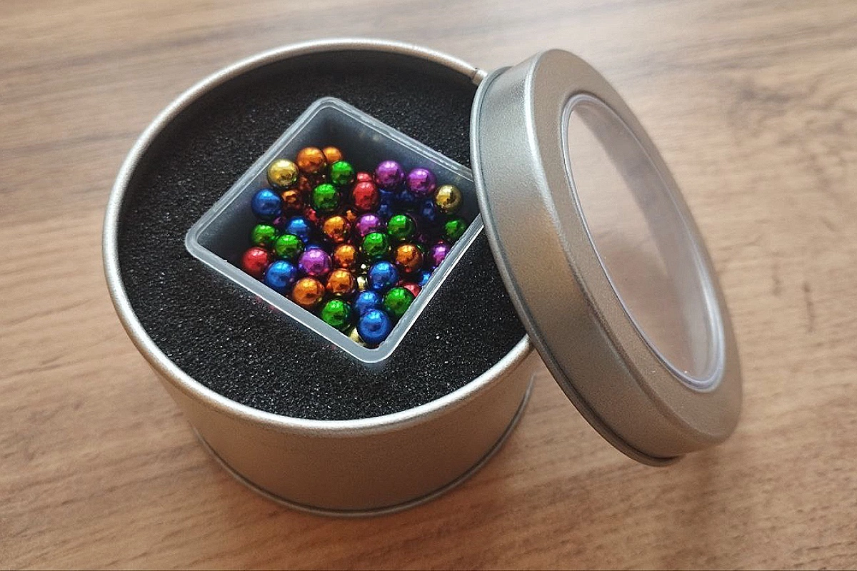 Магнитная игрушка