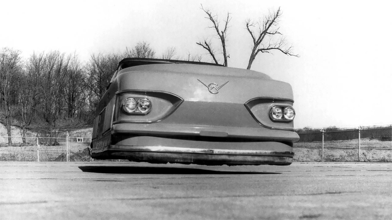 В 1960&nbsp;г. авиационная фирма Curtiss-Wright разработала прототип Air Car на воздушной подушке. Военным он не понравился, так как парил только над ровной поверхностью. Неудачей окончилась попытка сделать гражданскую версию. Air Car можно считать настоящим прототипом ховеркрафта Люка &mdash; автомобильный дизайн, характерный окрас кузова.
