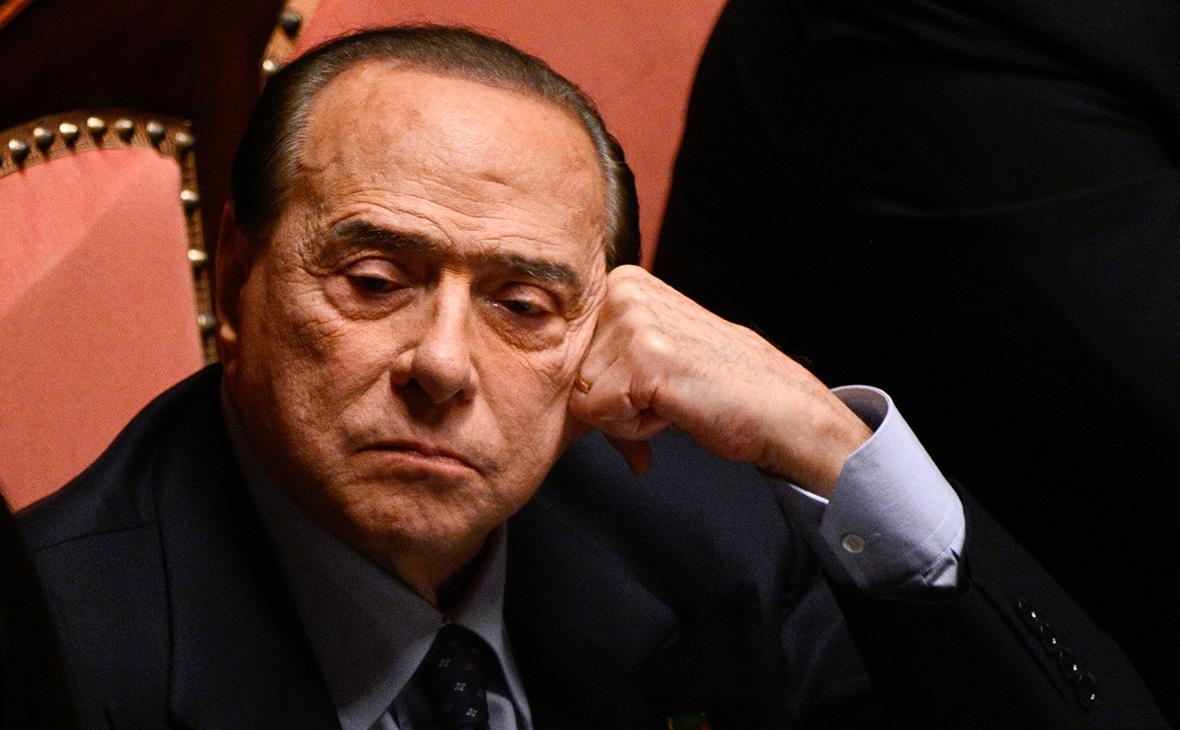 Врач рассказал о состоянии и процессе лечения Берлускони