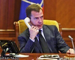 Д.Медведев созвонился с Б.Обамой для переговоров