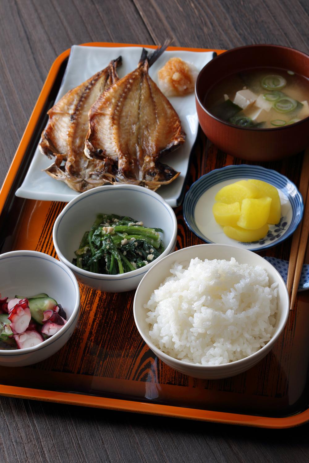 Васёку, комплексные обеды в японском стиле