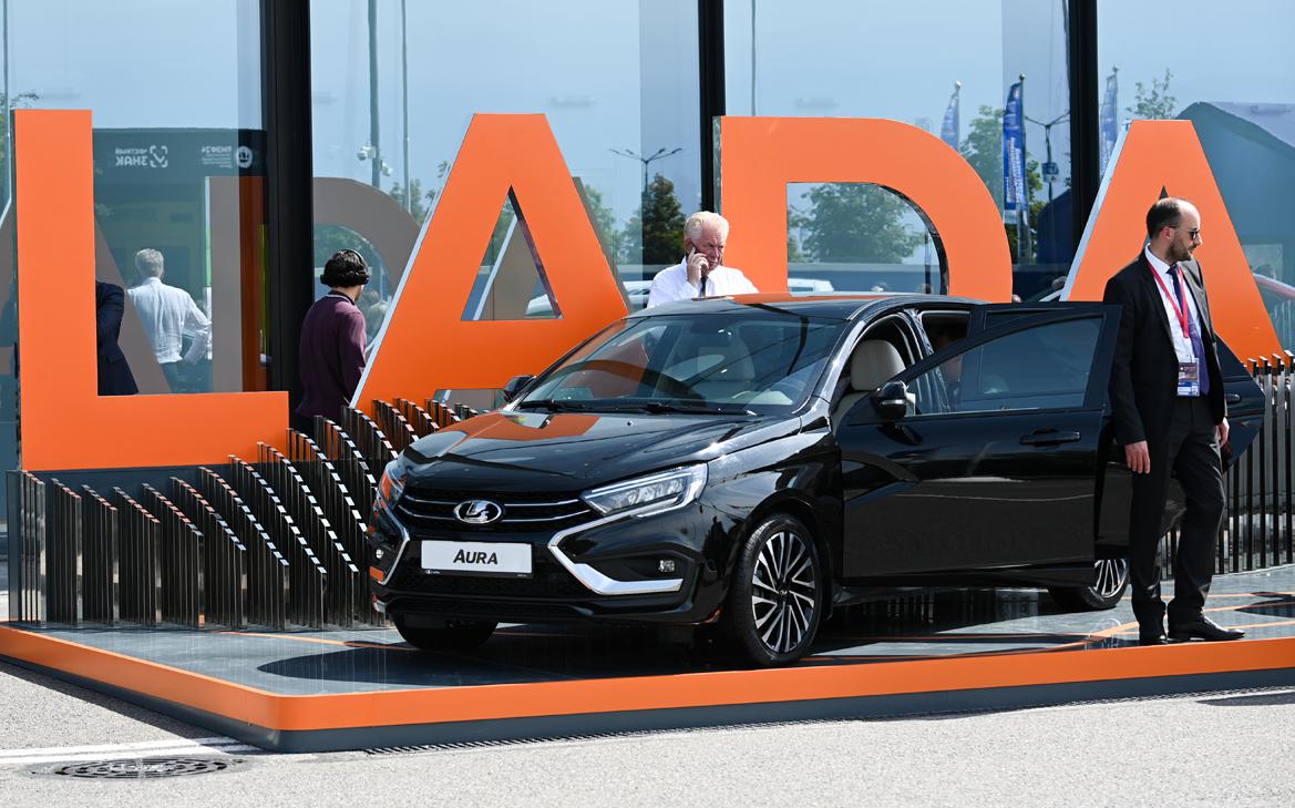 Стоимость бизнес-седана Lada Aura превысит ₽3 млн