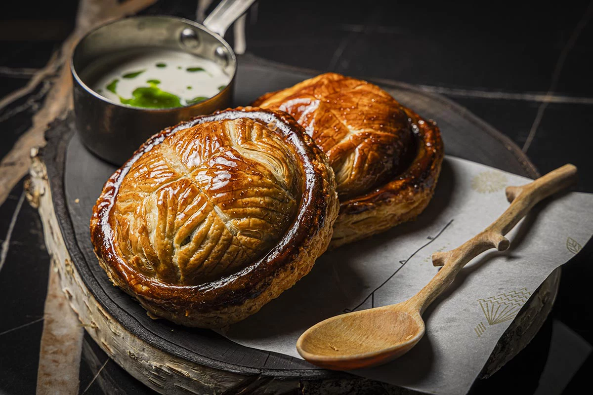 Пироги с палтусом и форелью