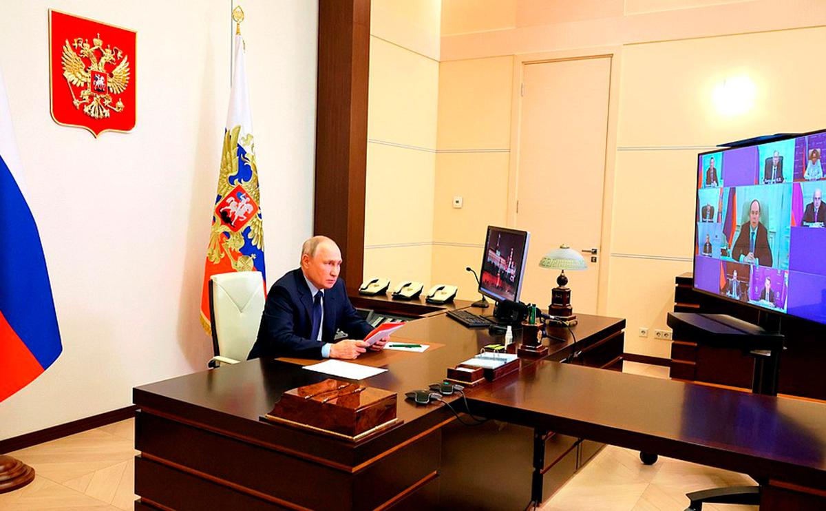 Владимир Путин на совещании&nbsp;с постоянными членами Совета Безопасности