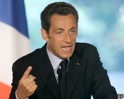 Президент Франции предлагает нанести авиаудар по Ливии