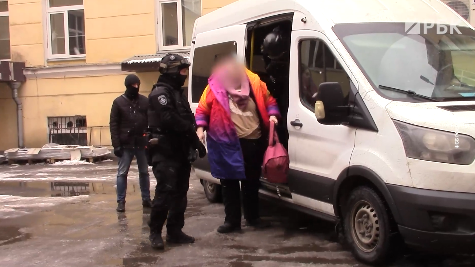 Москвичку арестовали по делу о госизмене за финансовую помощь ВСУ