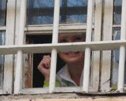 Украинские СМИ вычислили 4 плана побега Ю.Тимошенко из тюрьмы 