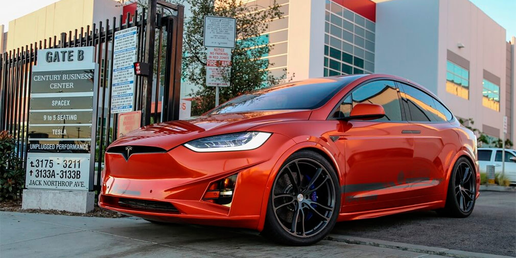 Tesla на бензине: что можно сделать из электрокара