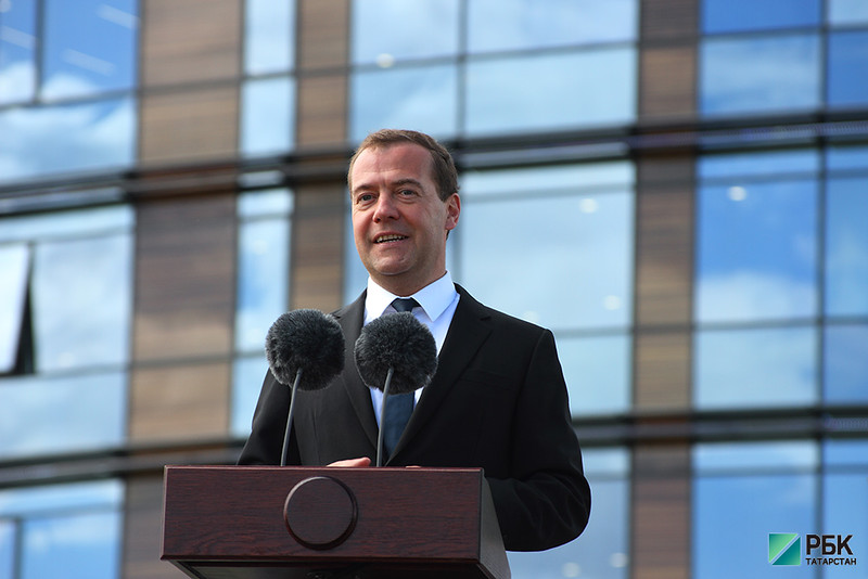 В Казань прибыл премьер-министр РФ Дмитрий Медведев