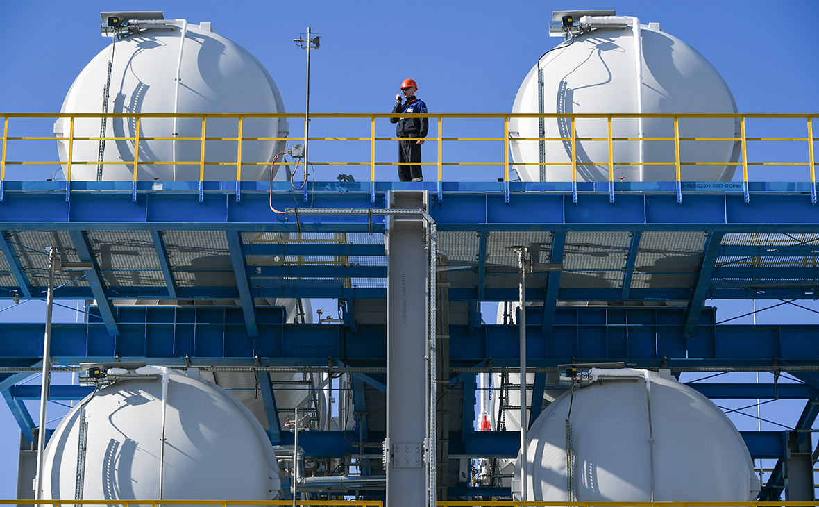 Песков заявил, что Газпром технически не может поставлять больше газа