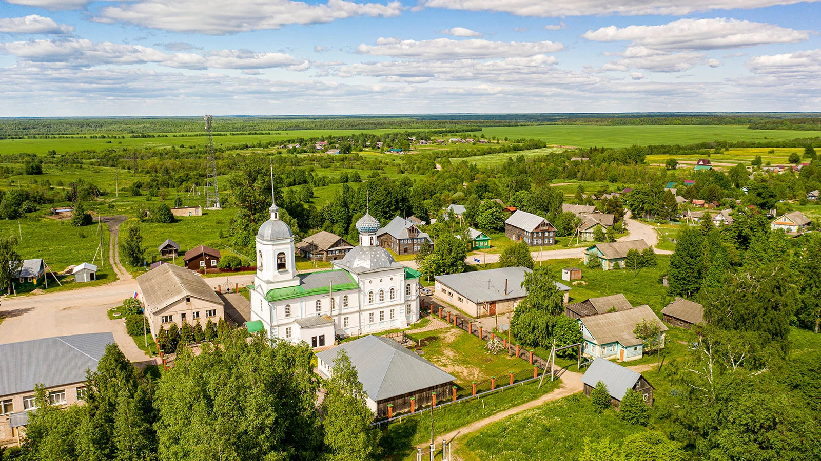 Село Сизьма, вид на церковь Николая Чудотворца