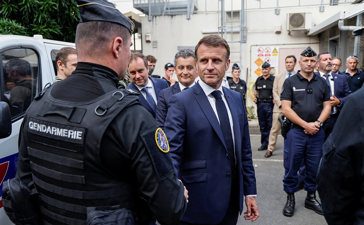 Ludovic Marin / Reuters