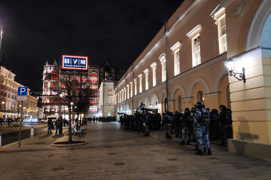 По данным &laquo;ОВД-Инфо&raquo; на десять вечера, в Москве были задержаны 20 человек.