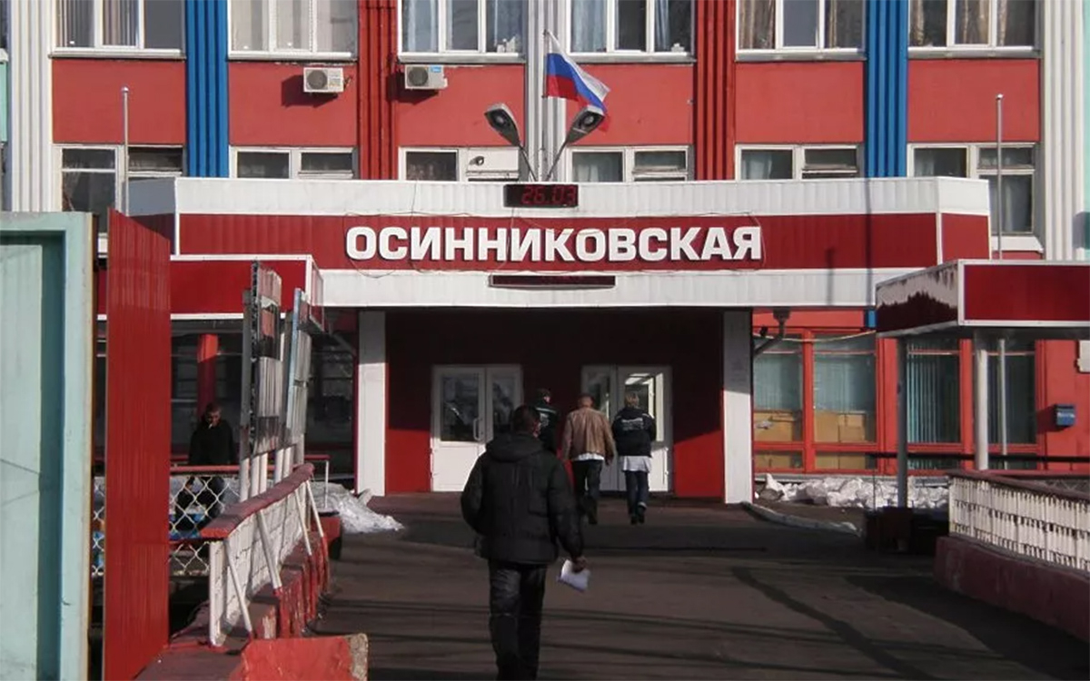Власти назвали возможную причину обрушения породы на шахте в Кузбассе