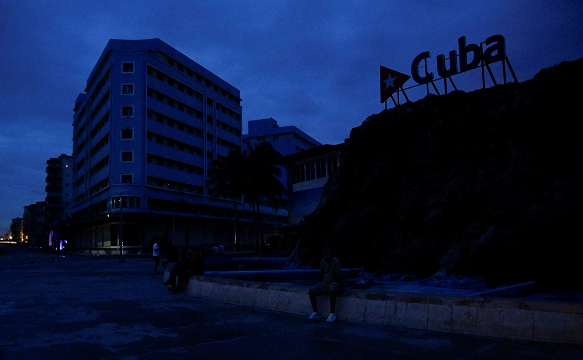 Norlys Perez / Reuters