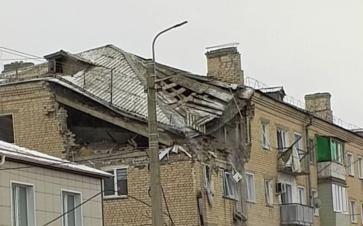 В Волгоградской области частично обрушился многоквартирный дом