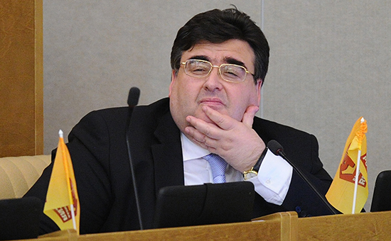 Депутат Алексей Митрофанов на пленарном заседании  ГД РФ (архивное фото)