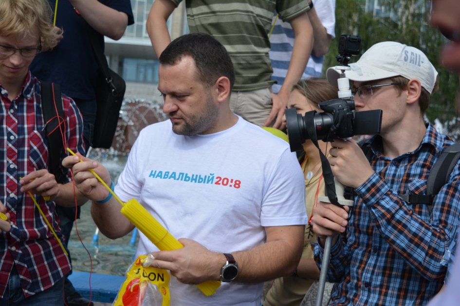Сергей Бойко на одном из митингов в поддержу Алексея Навального