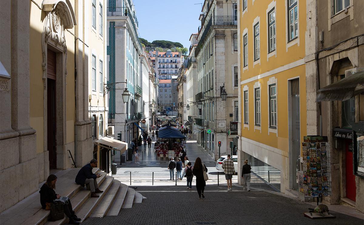 Вид на одну из улиц&nbsp;Лиссабона