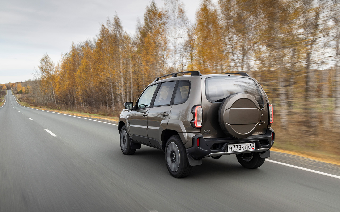 Кожух запасного колеса на Lada Niva Travel есть лишь в самой старшей версии&nbsp;Techno