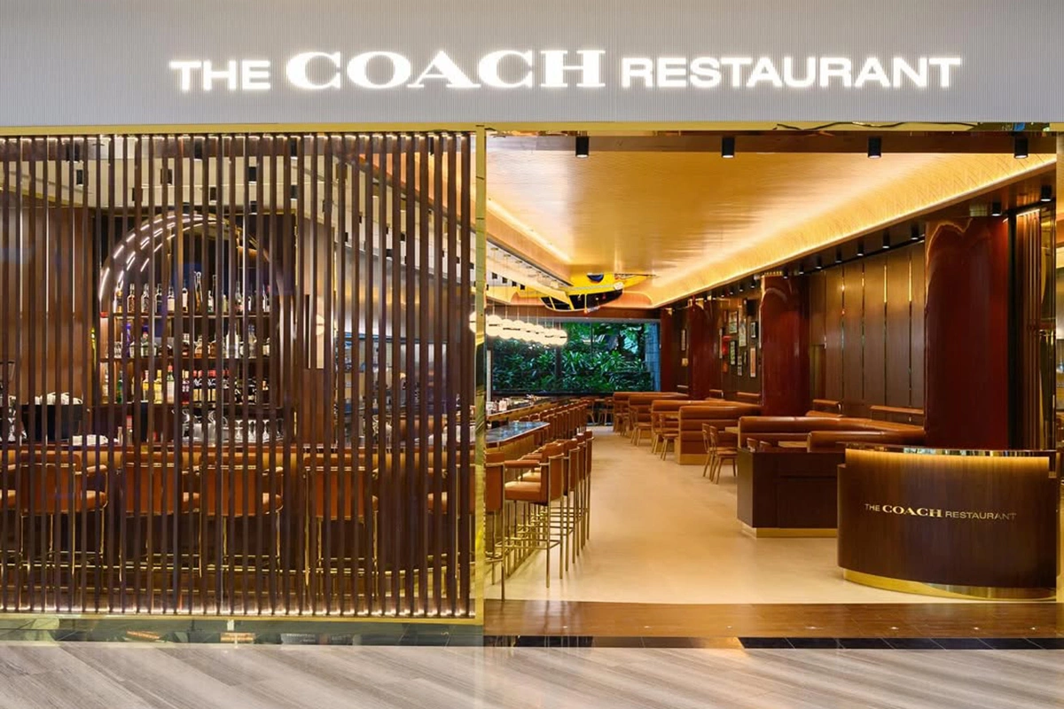 Люксовый бренд сумок открыл ресторан в Сингапуре: что в винной карте