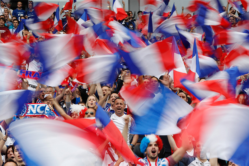 Церемония открытия чемпионата Европы по футболу на стадионе &laquo;Стад де Франс&raquo;