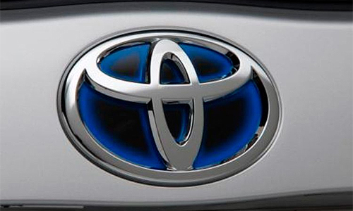 Toyota заменит топливные трубки на Avensis в России